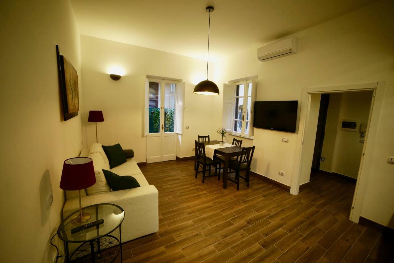 Paola's In The Heart Of Trastevere,